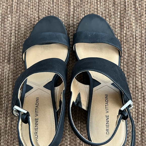 Adrienne Vittadini wedge - Picture 2 of 5